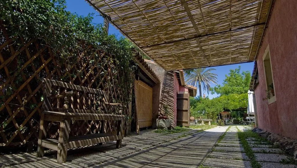 Hotel Lucrezia Riola Sardo