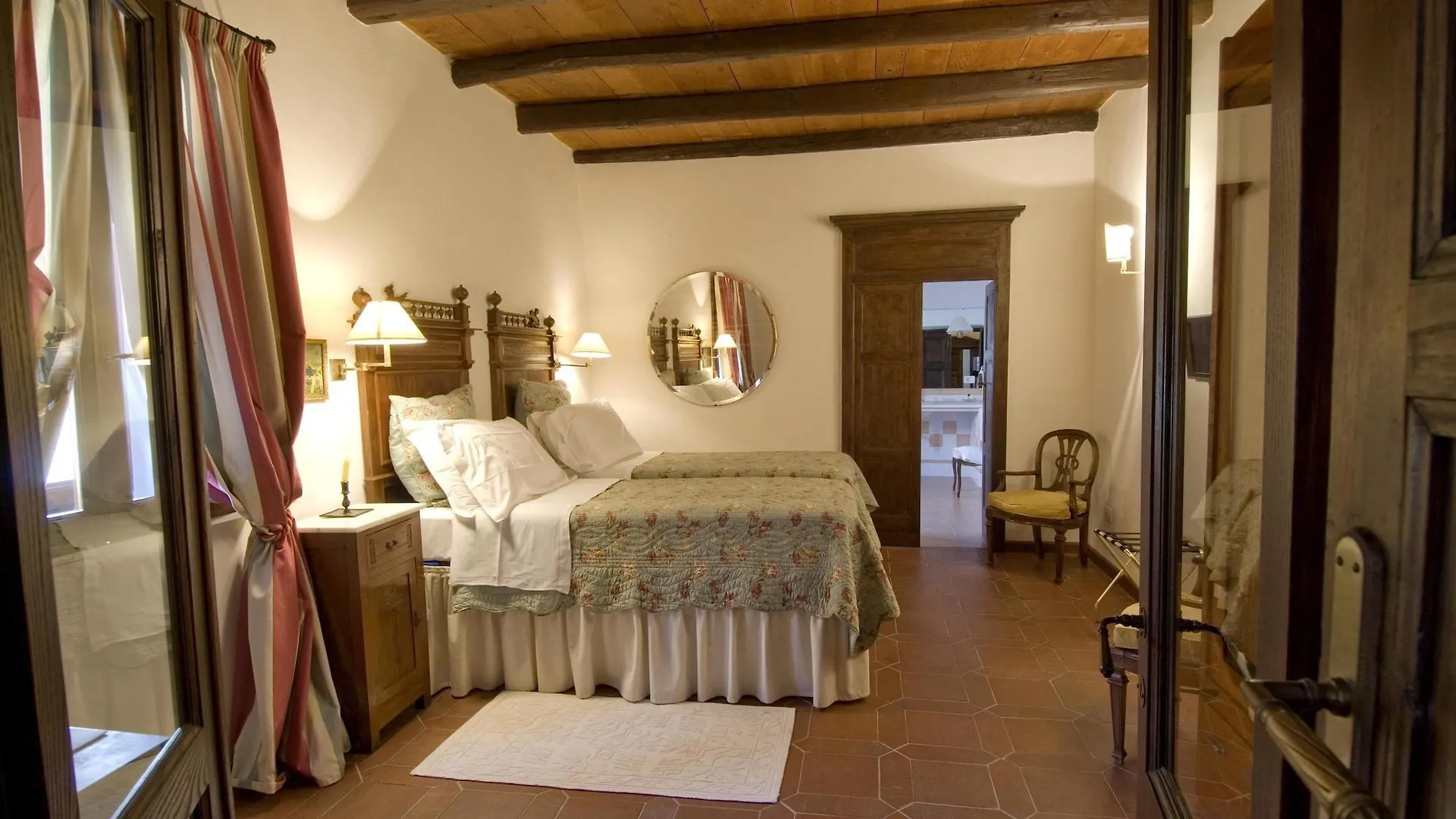 Hotel Lucrezia Riola Sardo