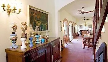 Hotel Lucrezia Riola Sardo 3*,